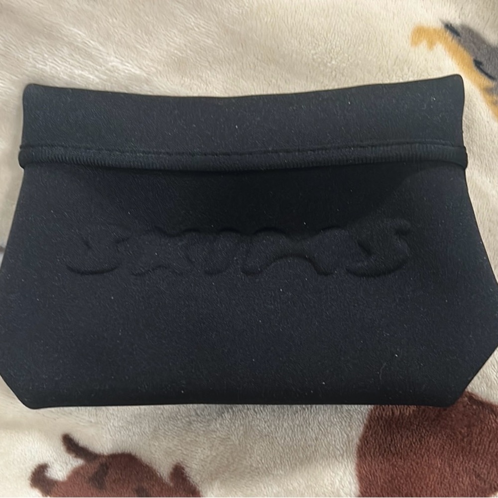 Skims Small Neoprene Bag. NEW NO PACKAGE